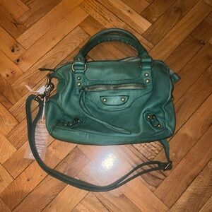 Authentic 100% leather from Florence!